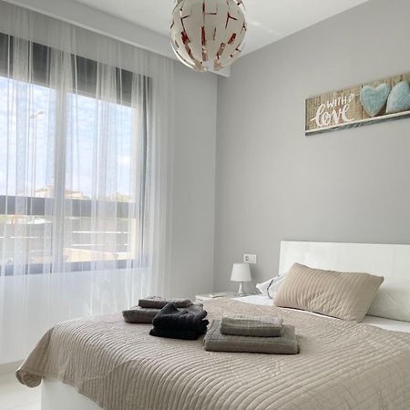Apartment Playa Elisa Bay Пилар де ла Горадада Экстерьер фото