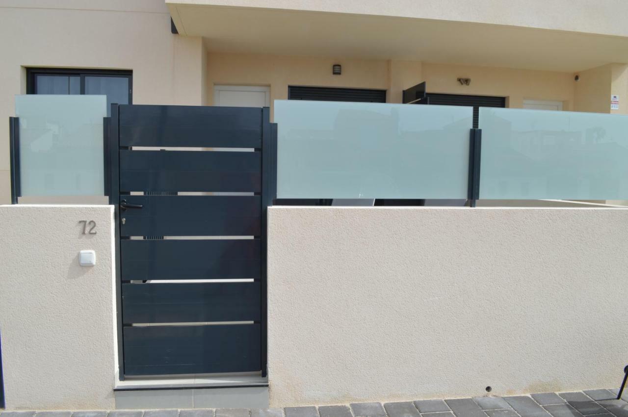 Apartment Playa Elisa Bay Пилар де ла Горадада Экстерьер фото