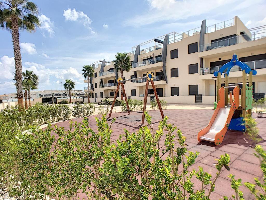 Apartment Playa Elisa Bay Пилар де ла Горадада Экстерьер фото